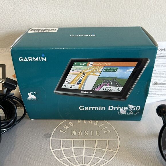 Garmin Drive 50 USA LM 5" Touchscreen GPS OEM Cords & Mount Bundle Tested EUC - Picture 13 of 16